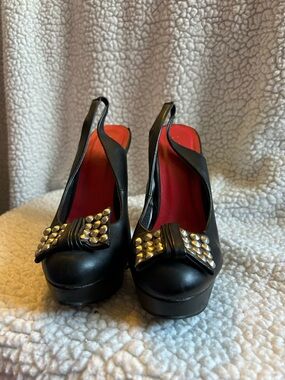 Black Stud Bow Slingback Platform Heels